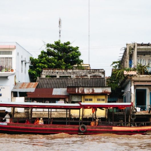 Cai Be - Mekong - boat
