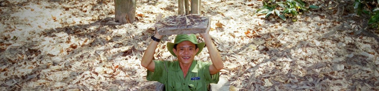 Guide ved Cu Chi-tunellerne